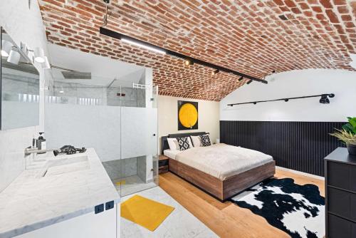 Industrialist - Design Suite in Central Vienna