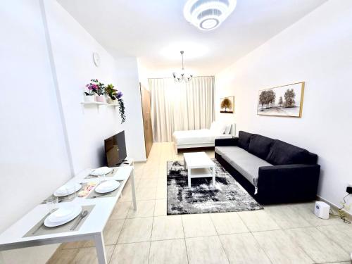 Skycourts - Well furnished Studio apartment