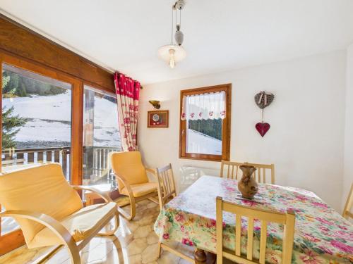 Appartement Les Gets au pied des pistes avec parking
