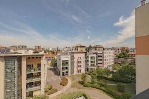 Stylish Apartment near Duomo, Near Metro, Balcony