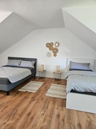 En eller flere senge i et værelse på MaxMir - Ortlohn Iserlohn