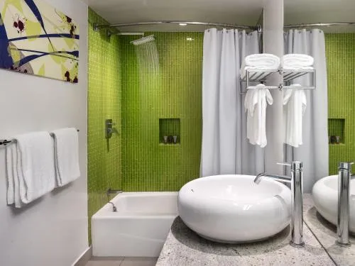 Sunset Marquis Hotel photo 13