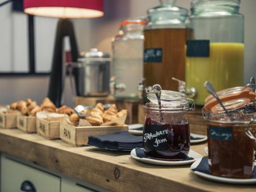 Mad på hotellet eller i nærheden