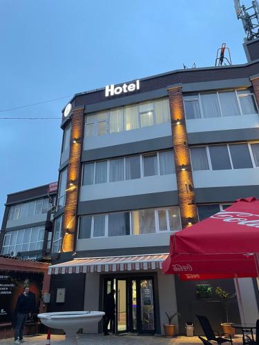 EquatorHotel
