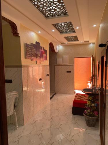 Et badeværelse på Small beautiful villa