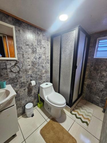 Et badeværelse på Hostal El Baltico