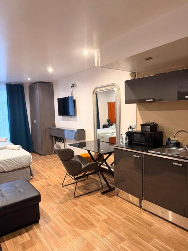 Concept Suites
