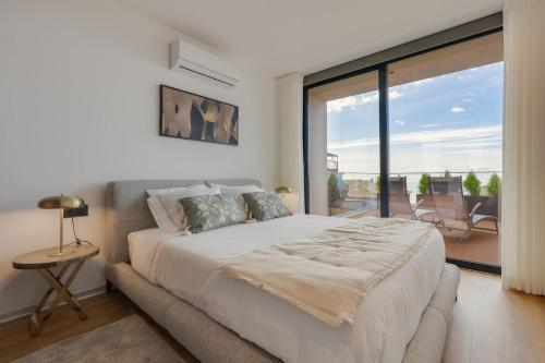 BHF Residences Luxe Sunset