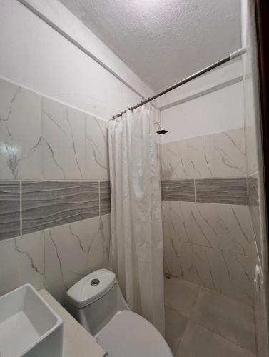 Bany a Hotel Continental