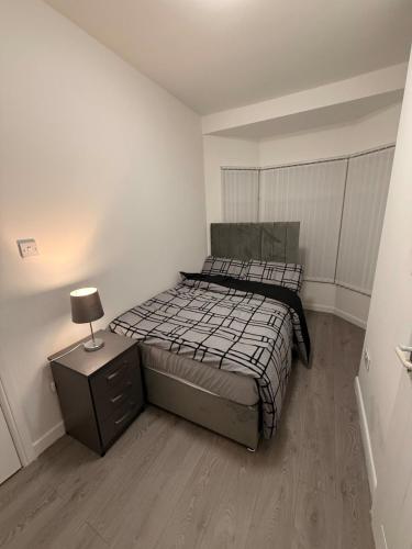 Stylish Dream Home with 4 En-Suite Bedrooms photo 3