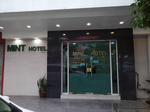 Afbeelding uit fotogalerij van Mint Hotel in Labuan