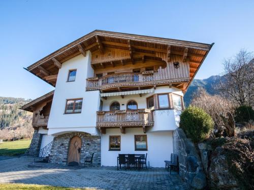 Foto Exclusive apartment with garden and whirlpool 1