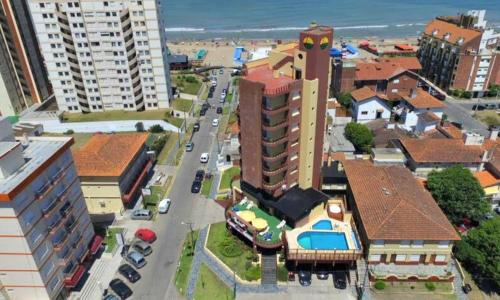 alojamiento Hotel Gran International Villa Gesell