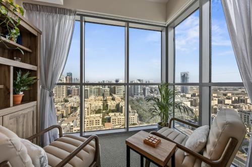 Nonna house Stylish 1BR and Panoramic Studio, City, Golf, Lake view