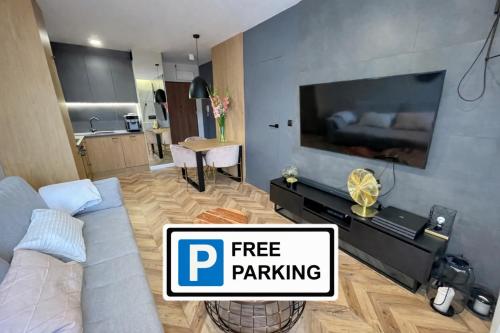 CENTRUM PCK 5A 4 osobowy winda balkon parking w hali garażowej gratis