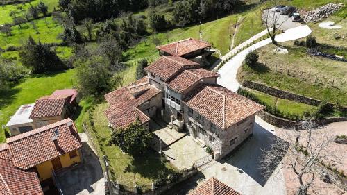 Casería de Valeri Casa El Lagar