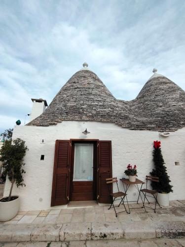 Foto Trullo al vicoletto al civico 10, civico 8, civico 7 4
