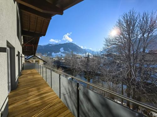 En generel udsigt til bjerge eller udsigt til bjerge taget fra hotellet