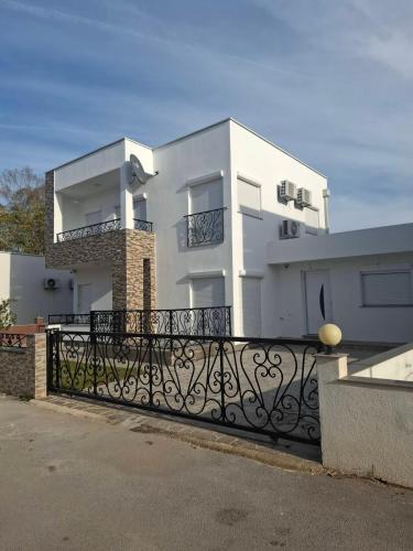 Dara Apartmani