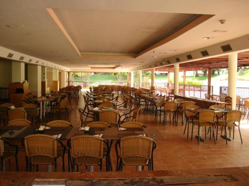 Un restaurante o sitio para comer en Beach Class Porto de Galinhas