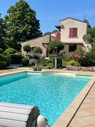 Les Oliviers- Bed and Breakfast