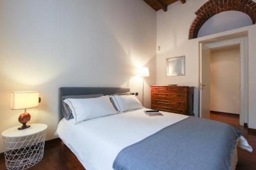 HACCA Collection - Corso Magenta, unique and charming 2BR apartment