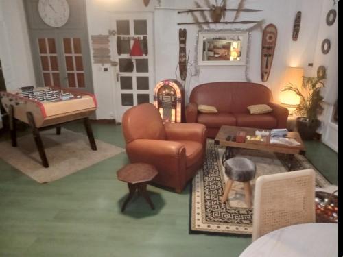 CHALET PERCHE VUE SUR LE LOIR avec SPA