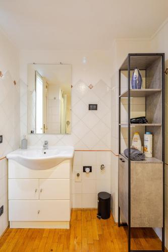 Modern apartment in heart of Rome