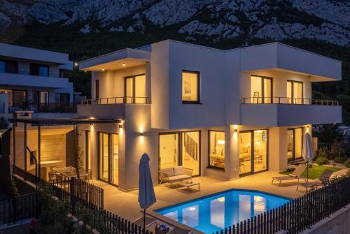 Modern Luxury Retreat - Villa Neroli