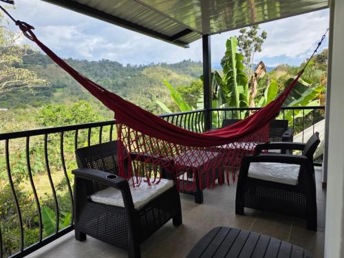 Природа поблизу це шале