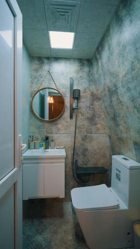 Bim House tesisinde bir banyo