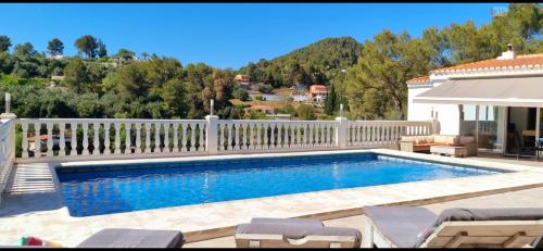 Hồ bơi trong/gần Wonderful Villa, Heated Pool, Near Beautiful Xàtiva Town