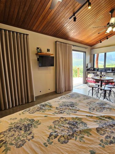 Afbeelding uit fotogalerij van Chalé Curvas da Canastra in São Roque de Minas