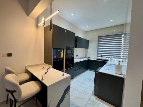 ภาพในคลังภาพของ Elite Haven ในอักกรา