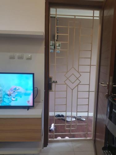 Et badeværelse på Guest House Omah Ningrat Bogor