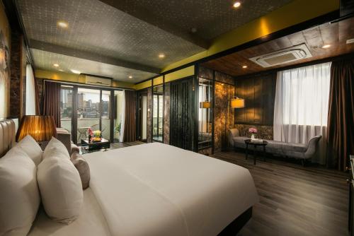 Ja Cosmo Hotel and Spa — View (from property/room)