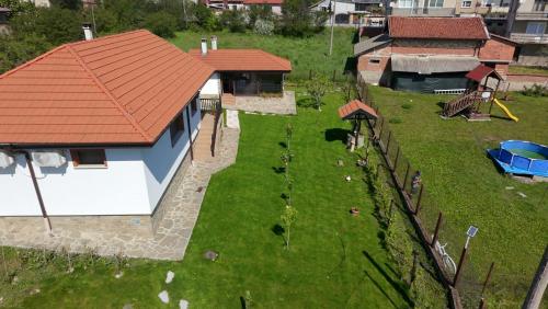 Къща за гости На Мечка