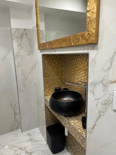 Canal View Boutique Apartment photo 15