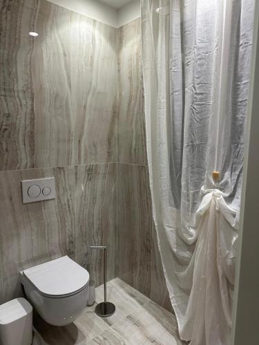 Canal View Boutique Apartment photo 17