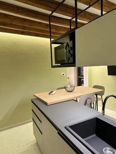 Canal View Boutique Apartment photo 4