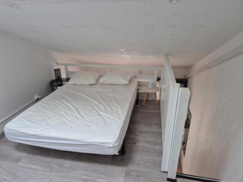 Giường trong phòng chung tại Maison tout confort 3 chambres et 2 salles de bain