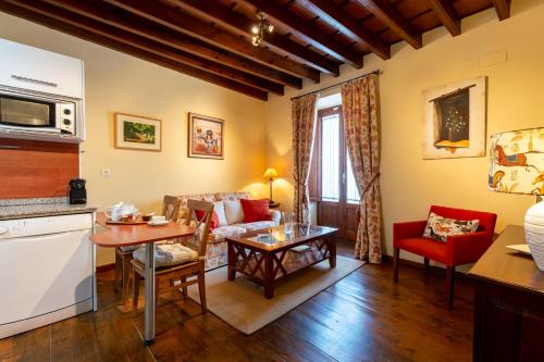 Apartamentos Puerta Real Sevilla Centro
