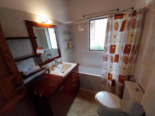 Phòng tắm tại Cozy Country house