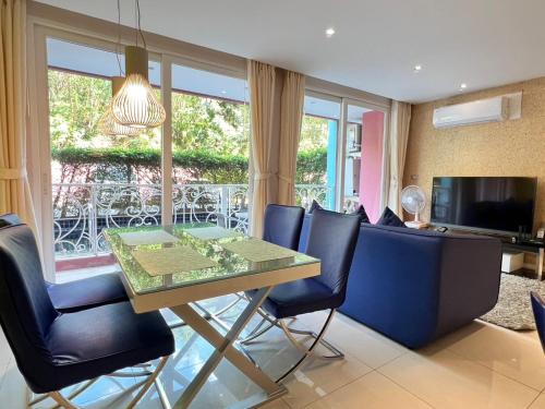 Et tv og/eller underholdning på Grande Cariibbean Pattaya by Thita