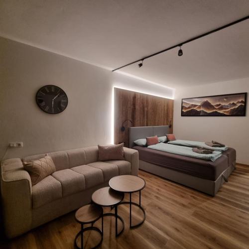 Apartment Mountain Escape