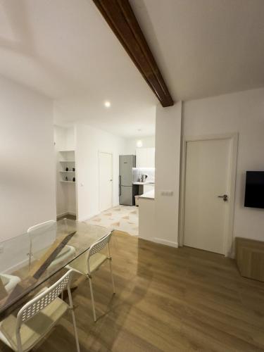 Apartamento bajo acogedor, moderno, cerca del Mar