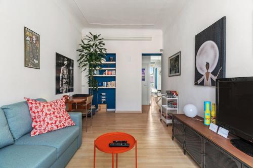 Artistic apartment in the heart of Milan