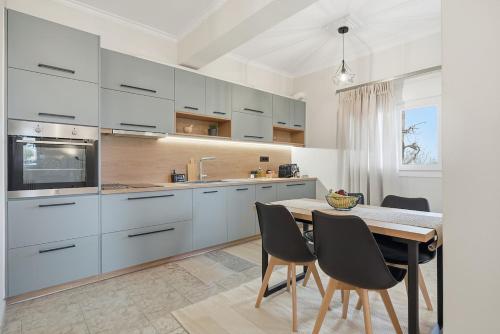 Calma Ioannina Apartment