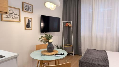 Viar Fika Studios