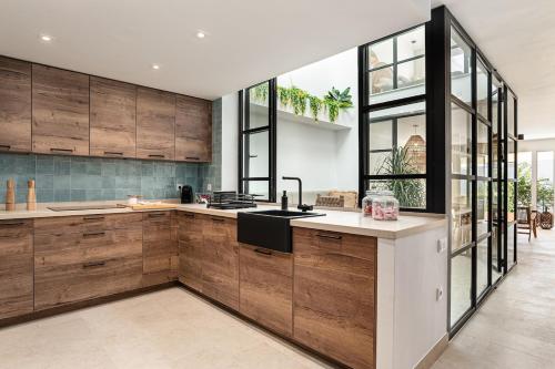 Casa junto al mar con piscina 45